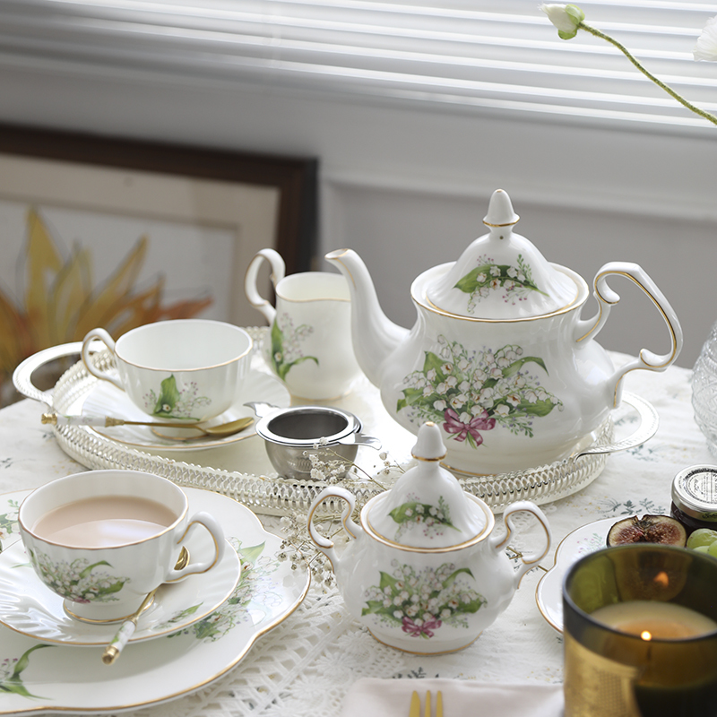 Valley Tea And Coffee - Tea Cup Saucers Lily Valley Set